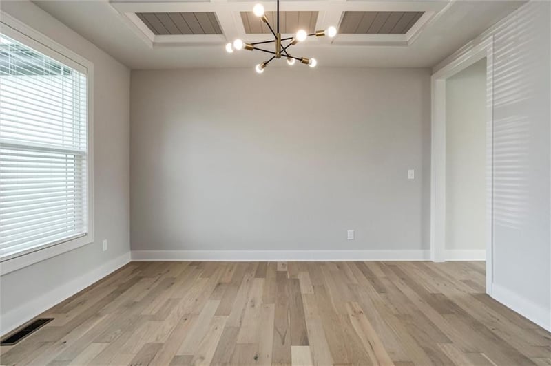 16941 Brentwood St, Olathe, KS 66062