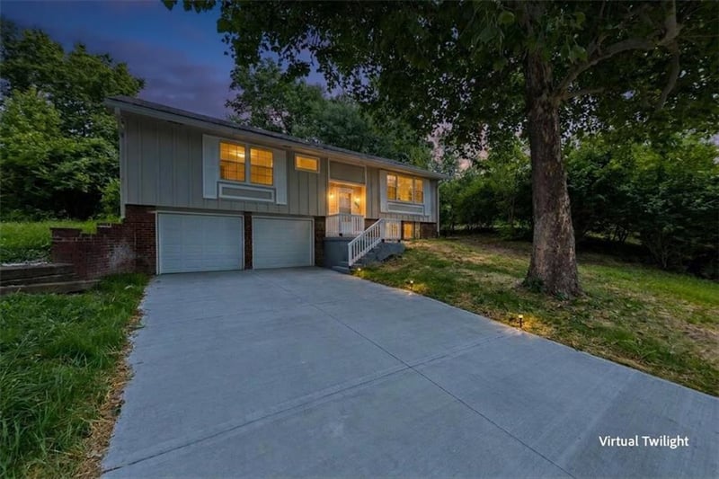 4210 53rd St, Kansas City, MO 64130