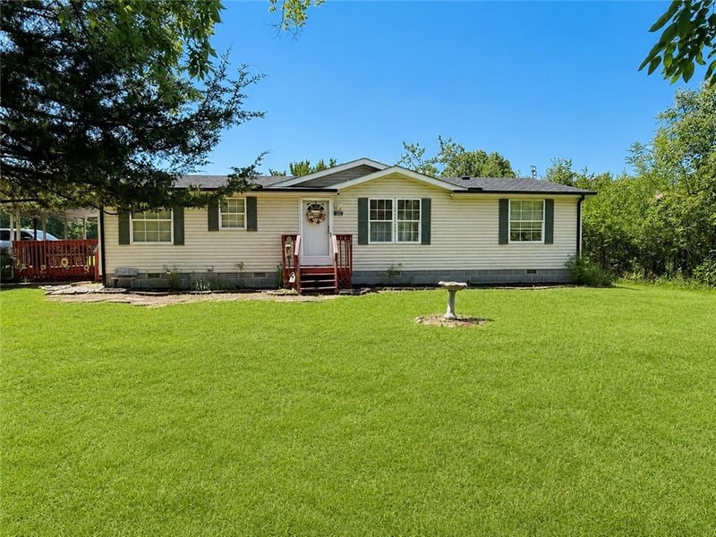 5 Ridgewood Ln, Linn Valley, KS 66040