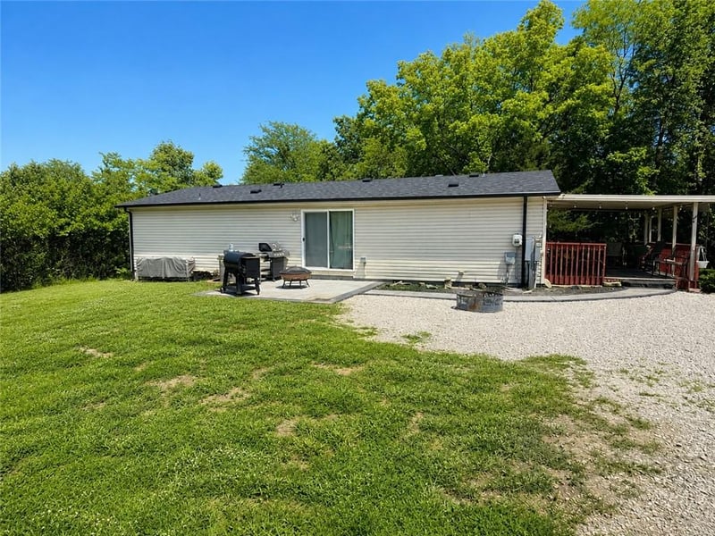 5 Ridgewood Ln, Linn Valley, KS 66040