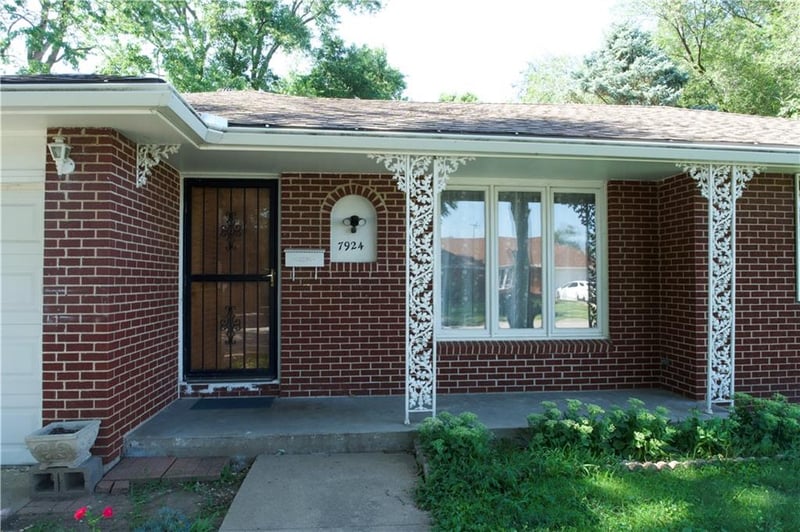 7924 Oakland Ave, Kansas City, KS 66112