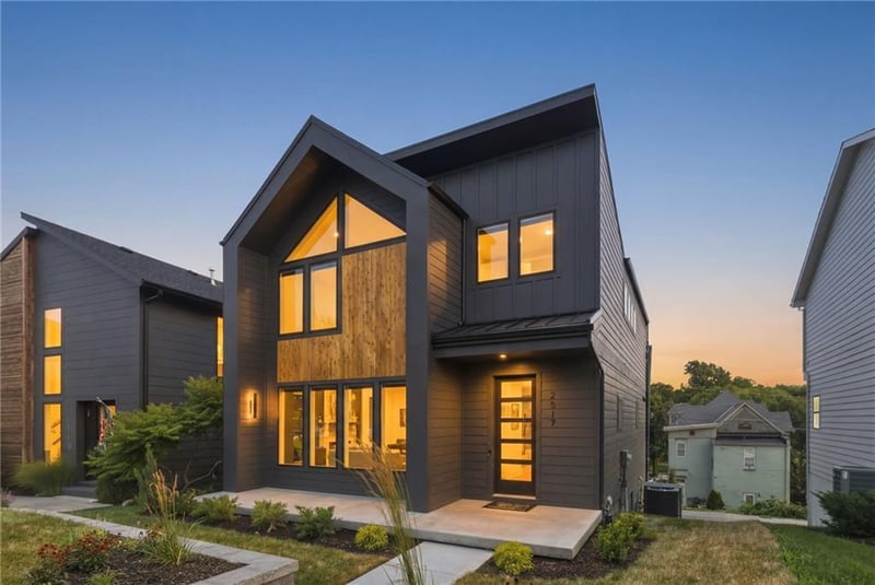 2517 Forest Ave, Kansas City, MO 64108
