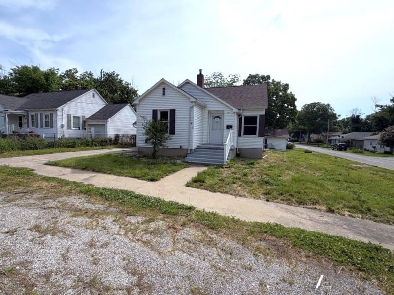 320 Adams St, Memphis, MO 63555