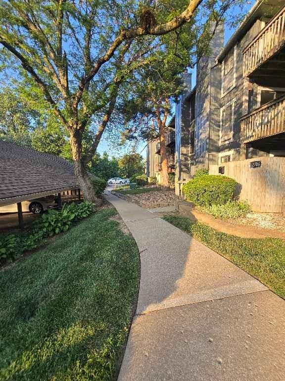 12706 110th Ter, Overland Park, KS 66210