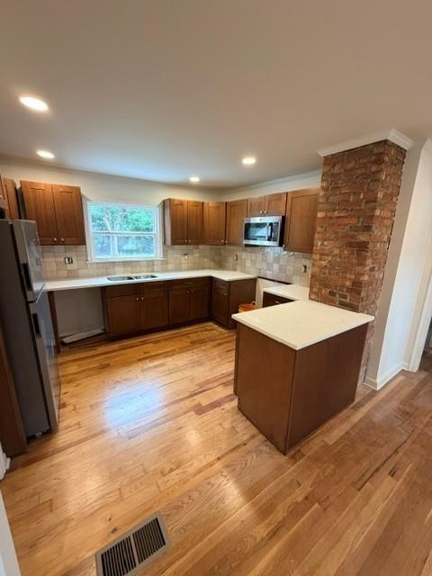 400 W 86th Ter, Kansas City, MO 64114