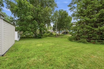 1609 NE 68th Ter, Kansas City, MO 64118