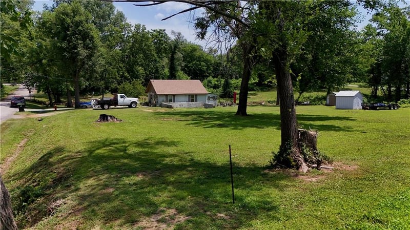 216 Marshall St, El Dorado Springs, MO 64744