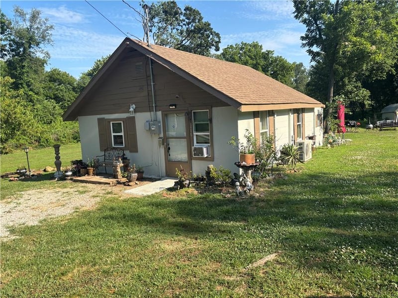 216 Marshall St, El Dorado Springs, MO 64744