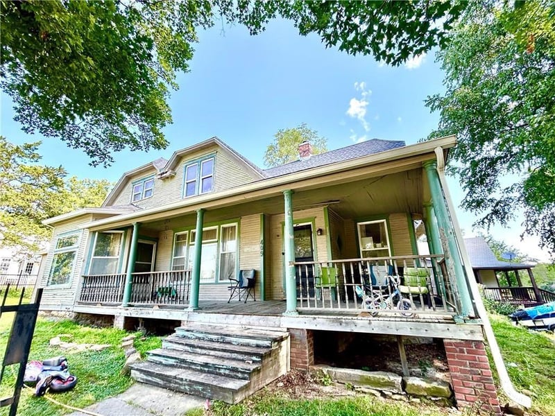 409 Spring St, El Dorado Springs, MO 64744