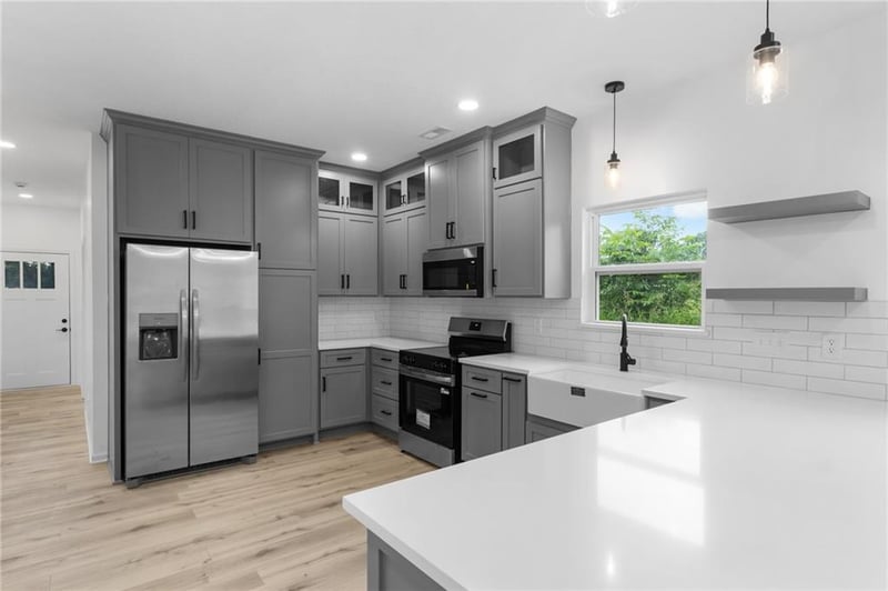 912 Chestnut Ave, Osawatomie, KS 66064