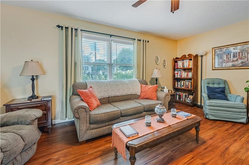 1007 Royal Blvd, Sedalia, MO 65301