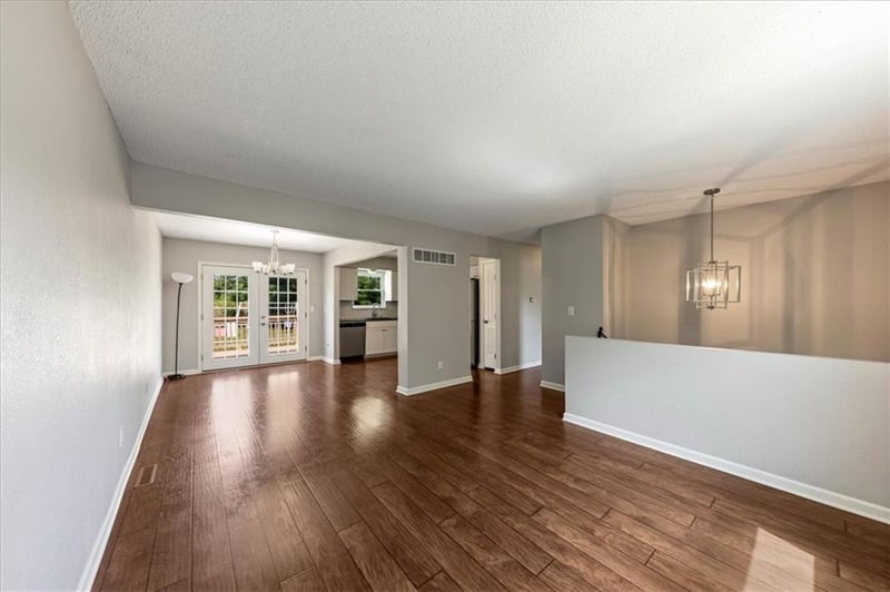 13020 Sycamore St, Olathe, KS 66062