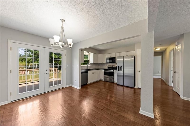 13020 Sycamore St, Olathe, KS 66062