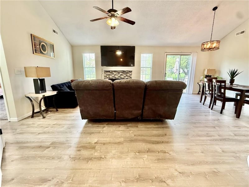 2717 Wildflower Dr, Lawrence, KS 66047