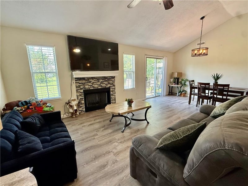 2717 Wildflower Dr, Lawrence, KS 66047