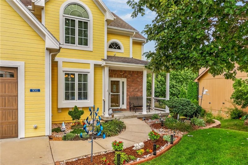 9015 Lane Ave, Kansas City, MO 64157