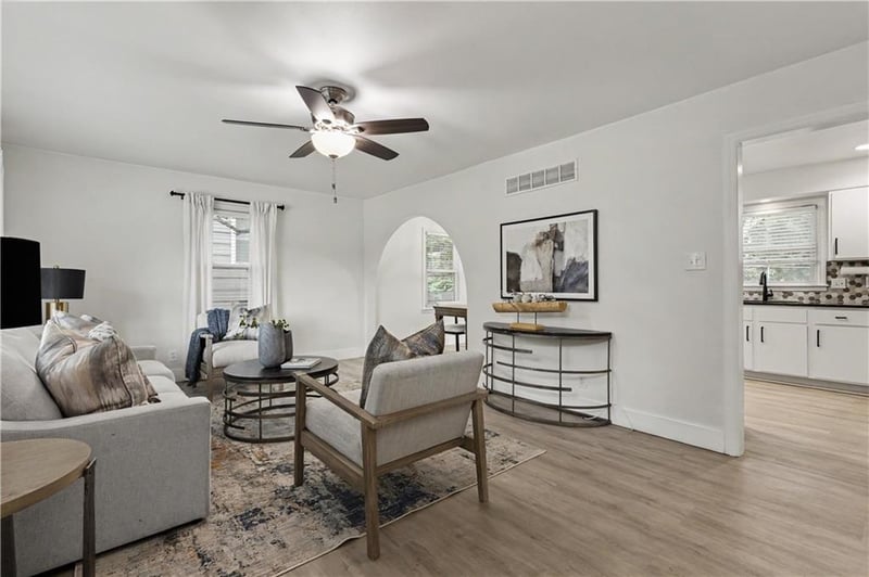 6704 Woodward St, Overland Park, KS 66204