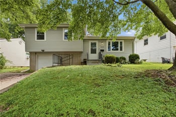 4619 N Bristol Ave, Kansas City, MO 64117