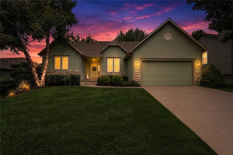 7878 155 Ter, Overland Park, KS 66223