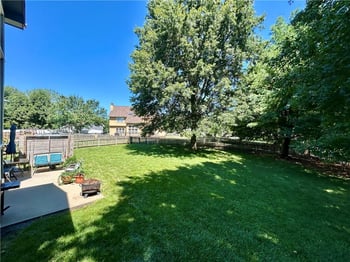 7608 NW 76th Pl, Kansas City, MO 64152