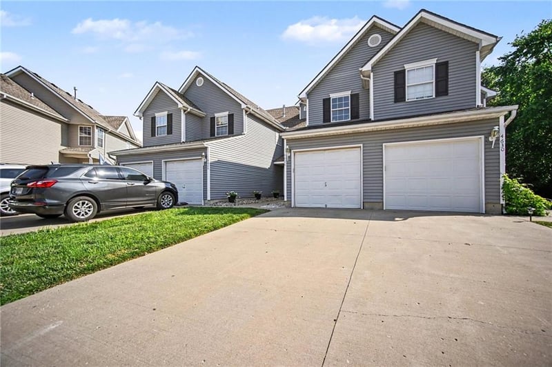 4628 83rd Ter, Kansas City, MO 64119