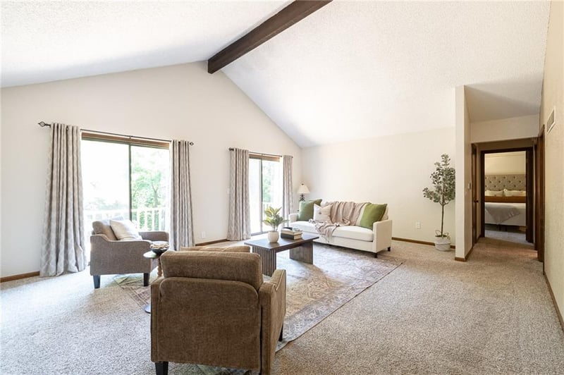 9819 Howard Rd, Lee's Summit, MO 64086