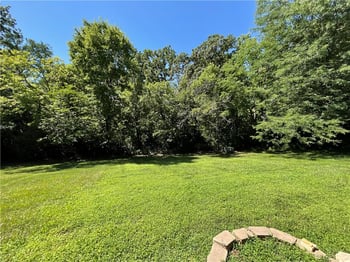 16109 E 50th Ter, Kansas City, MO 64136