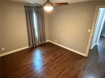 4314 NE 38th St, Kansas City, MO 64117
