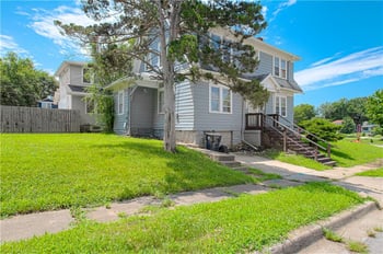 6727 Paseo Blvd, Kansas City, MO 64132