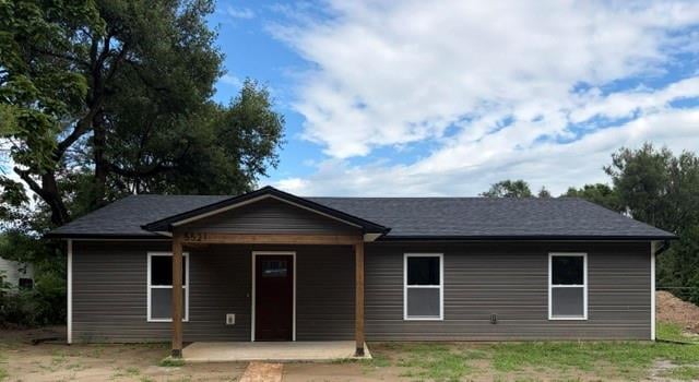 5521 1st St, St Joseph, MO 64504