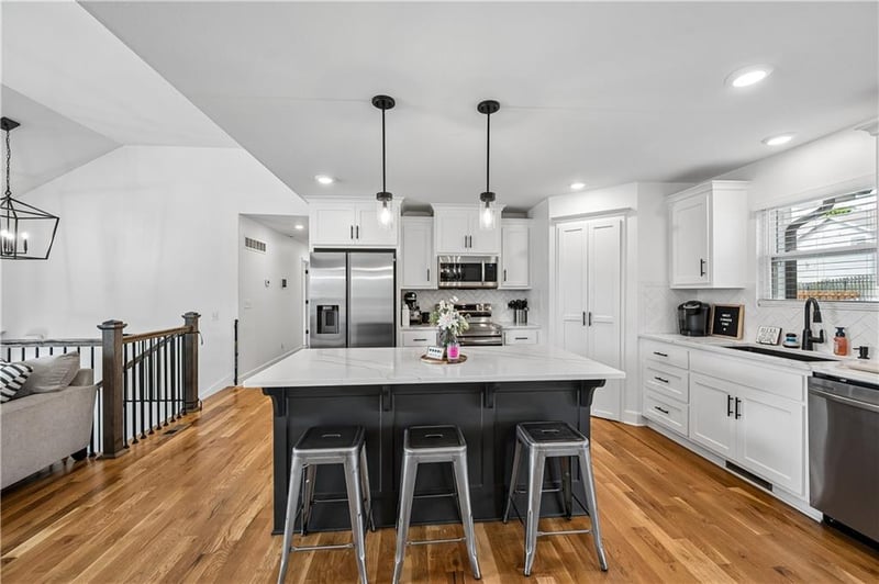 11848 Kentucky Ave, Kansas City, MO 64157