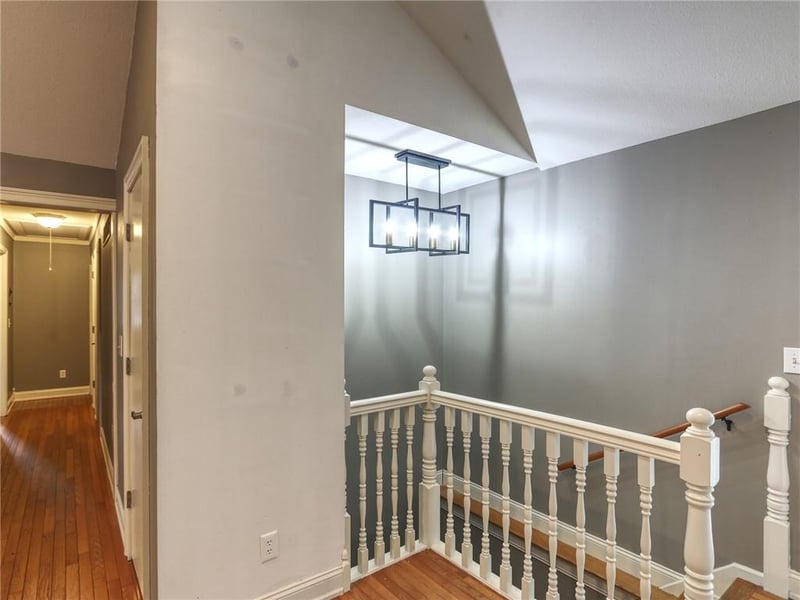 2400 Park Ave, Oak Grove, MO 64075