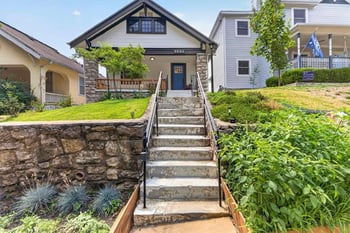 3936 Holmes St, Kansas City, MO 64110