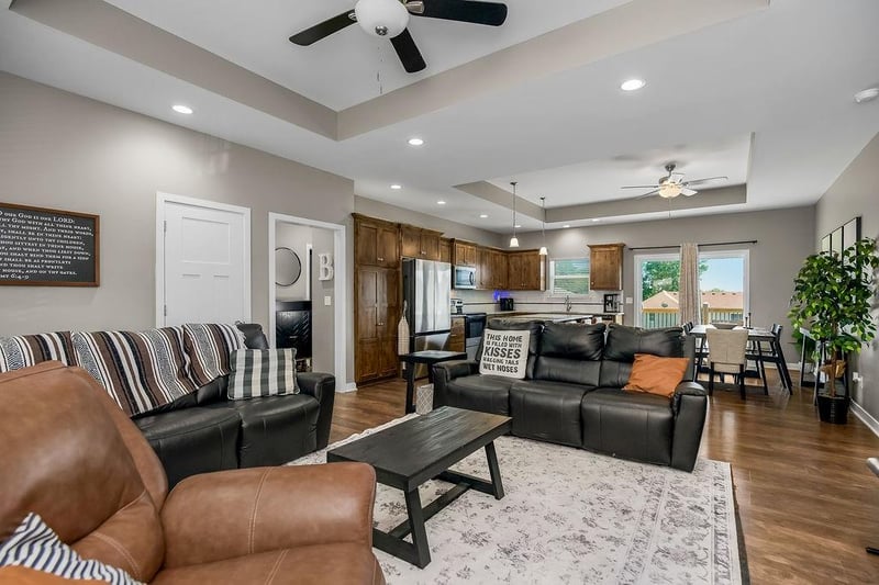 2917 Franklin St, Lexington, MO 64067