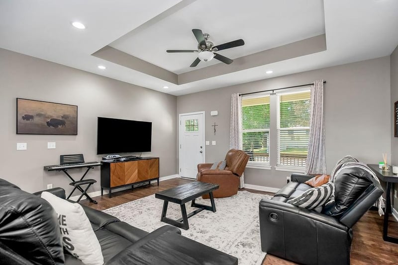 2917 Franklin St, Lexington, MO 64067