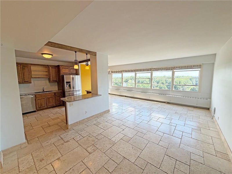 333 Meyer Blvd #1215, Kansas City, MO 64113
