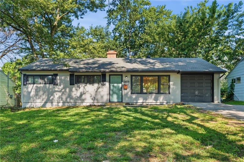 11406 Oakland Ave, Kansas City, MO 64134