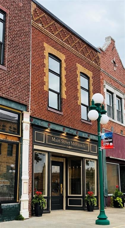 103 Lexington St, Harrisonville, MO 64701