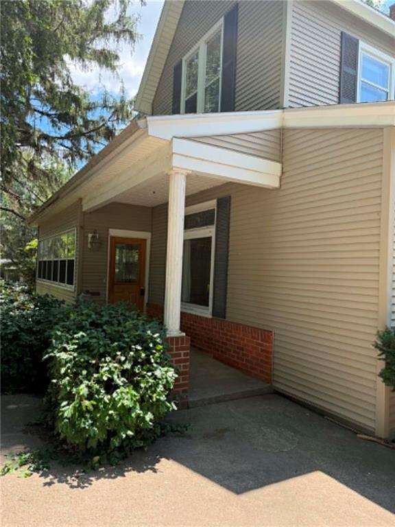 701 Mill St, Mound City, MO 64470