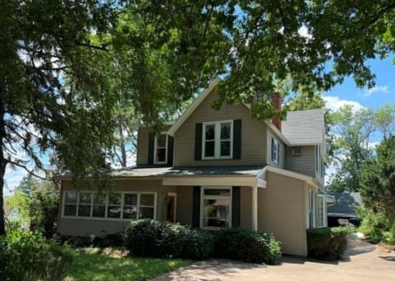 701 Mill St, Mound City, MO 64470