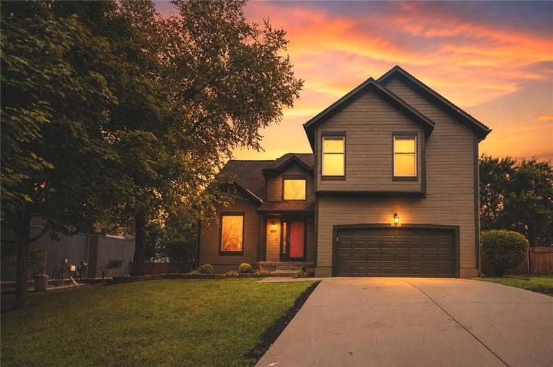 15160 153rd Ter, Olathe, KS 66062