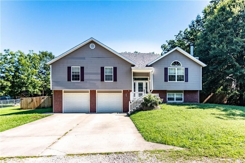 310 Marilyn Ave, Knob Noster, MO 65336