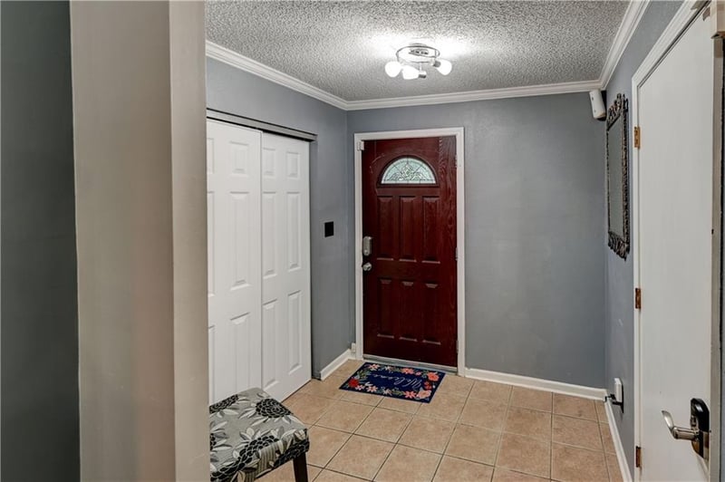 8809 109th Ter, Kansas City, MO 64134