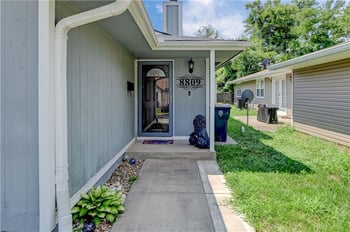 8809 E 109th Ter, Kansas City, MO 64134