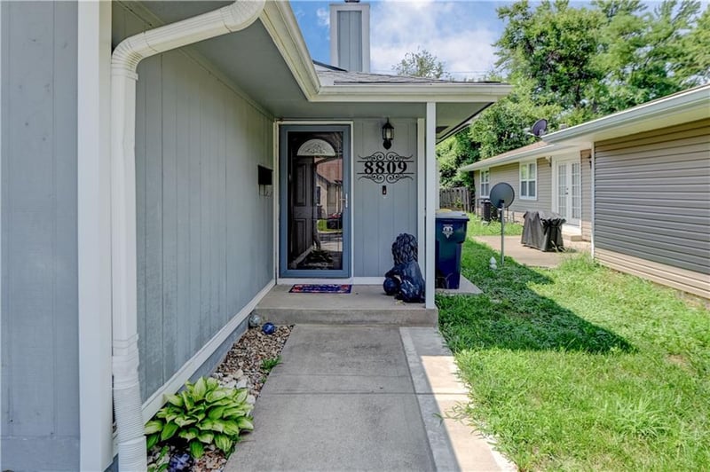 8809 109th Ter, Kansas City, MO 64134