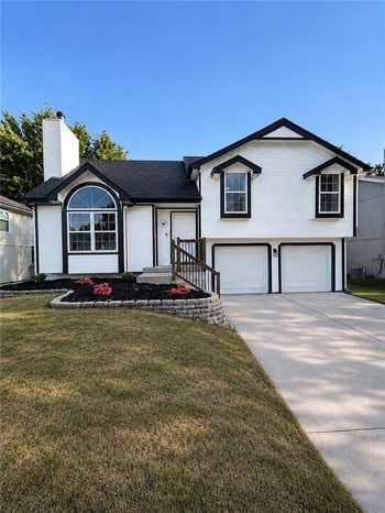 10624 N Wallace Ave, Kansas City, MO 64157