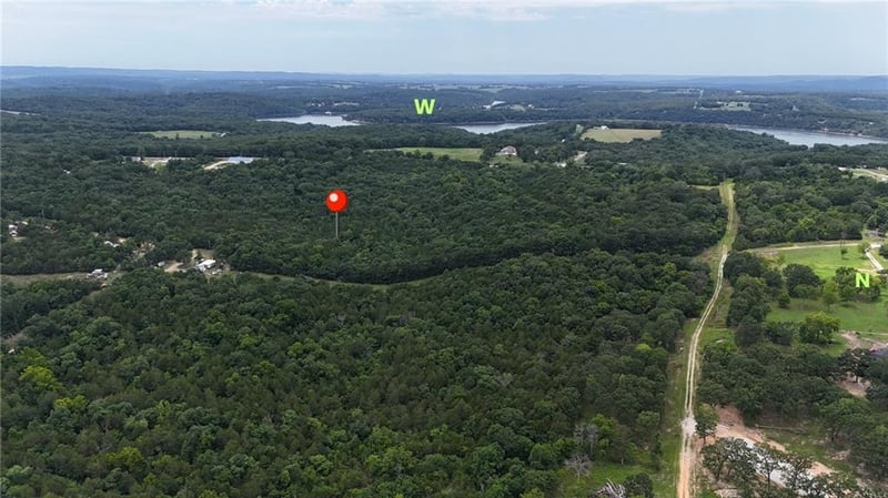 000 Rocky Road Ln, Shell Knob, MO 65747
