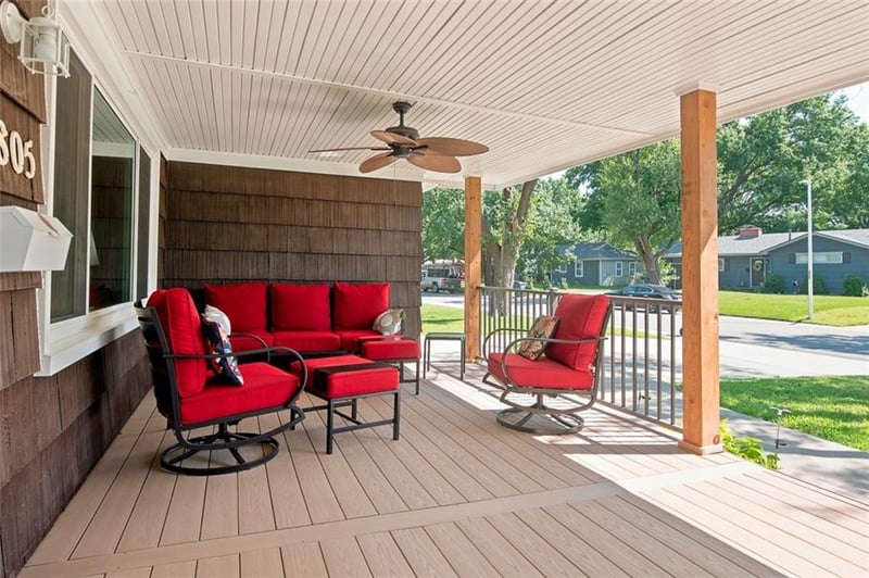 805 Brentwood St, Olathe, KS 66061