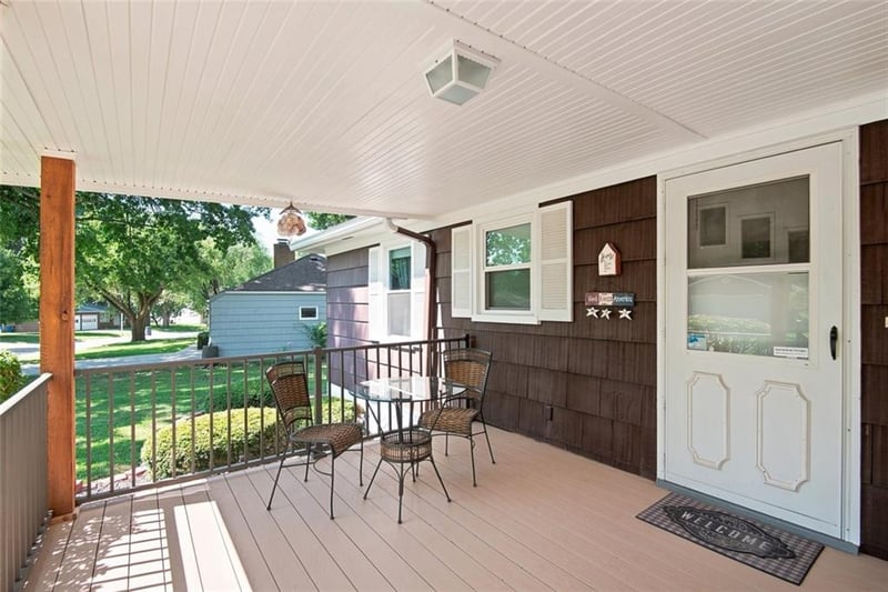 805 Brentwood St, Olathe, KS 66061
