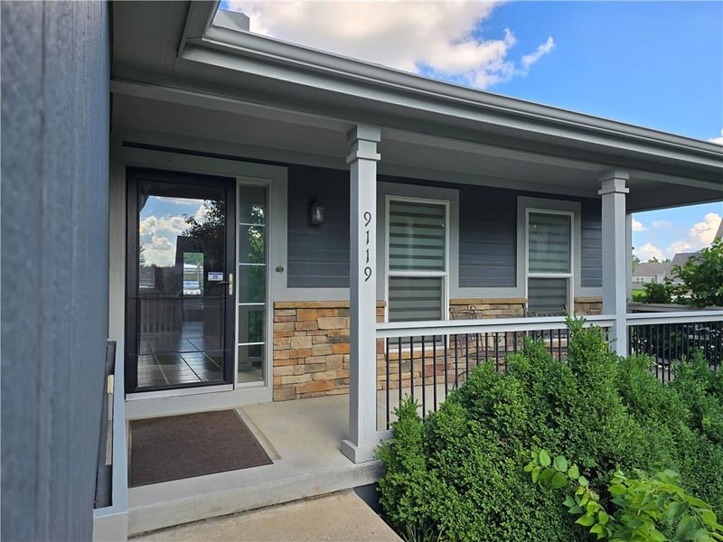 9119 Garfield Ave, Kansas City, MO 64155